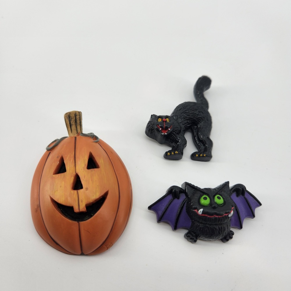 Vintage Russ Berrie Halloween Pin Brooch Lot Jack O Lantern Black Cat Bat Resin